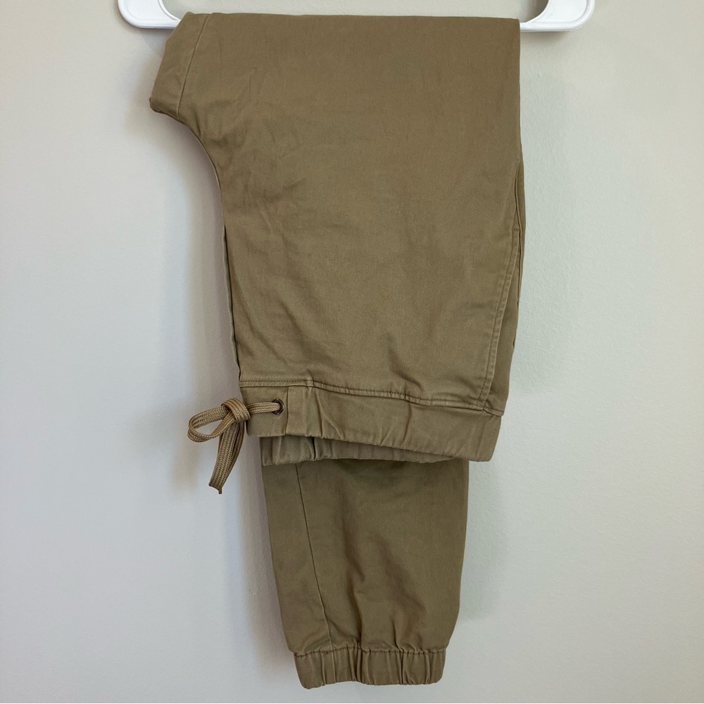 Goodfellow Pants Men’s Medium Khaki Joggers Drawstring Elastic Waist